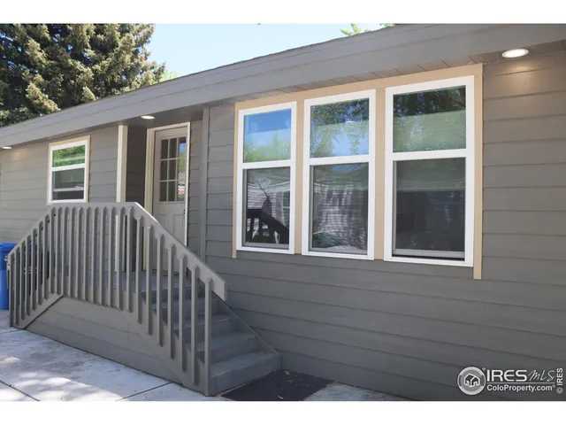 a view of front door