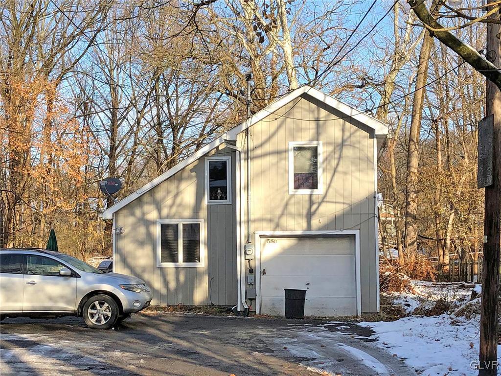 74 Broad Street Stroudsburg, PA 18360 - Photo 3 of 6