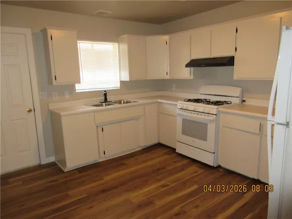 $975 | 1755 Gordon Drive, Unit 3, Kingman, AZ 86409