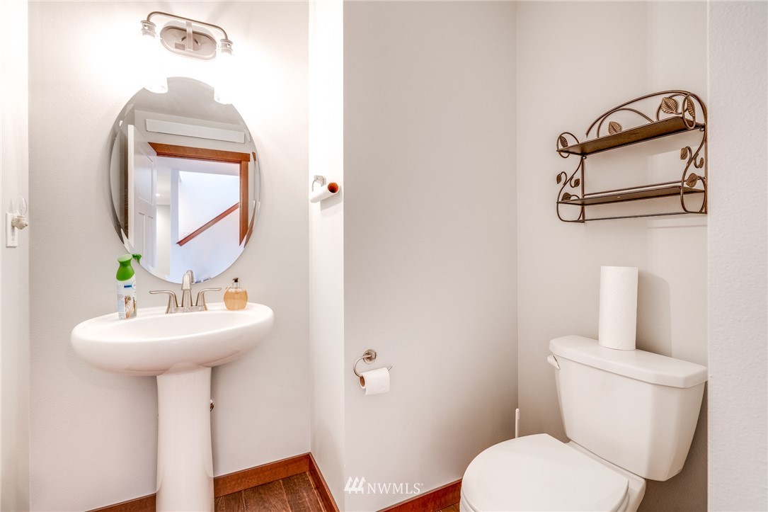 952 Lyle Ridge Circle Oak Harbor, WA 98277 - Photo 12 of 25 Gallery Image 12