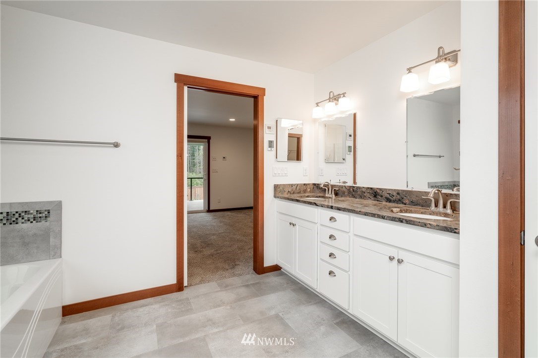 952 Lyle Ridge Circle Oak Harbor, WA 98277 - Photo 15 of 25 Gallery Image 15