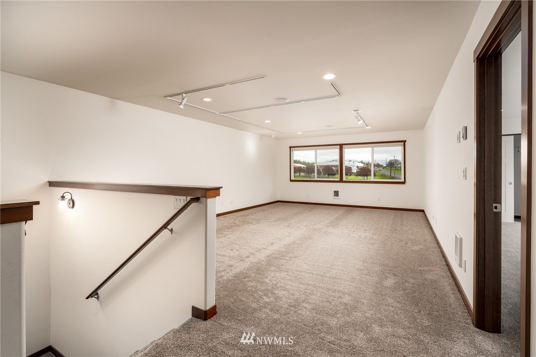 952 Lyle Ridge Circle Oak Harbor, WA 98277 - Photo 16 of 25 Gallery Image 16
