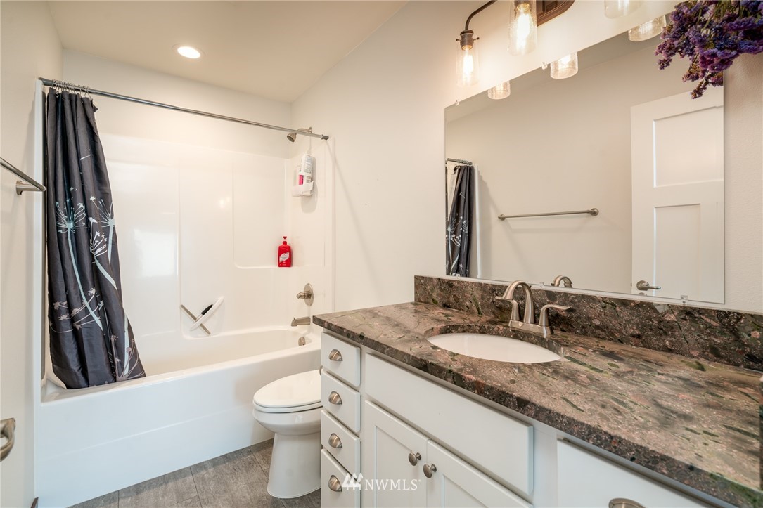 952 Lyle Ridge Circle Oak Harbor, WA 98277 - Photo 18 of 25 Gallery Image 18