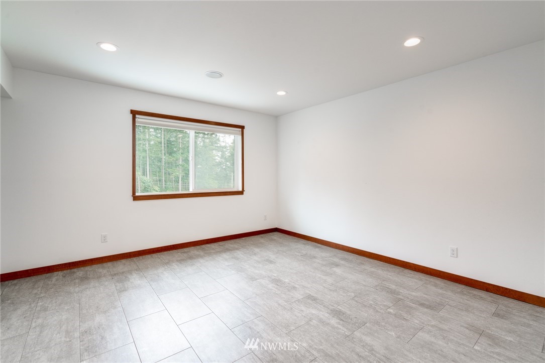 952 Lyle Ridge Circle Oak Harbor, WA 98277 - Photo 19 of 25 Gallery Image 19