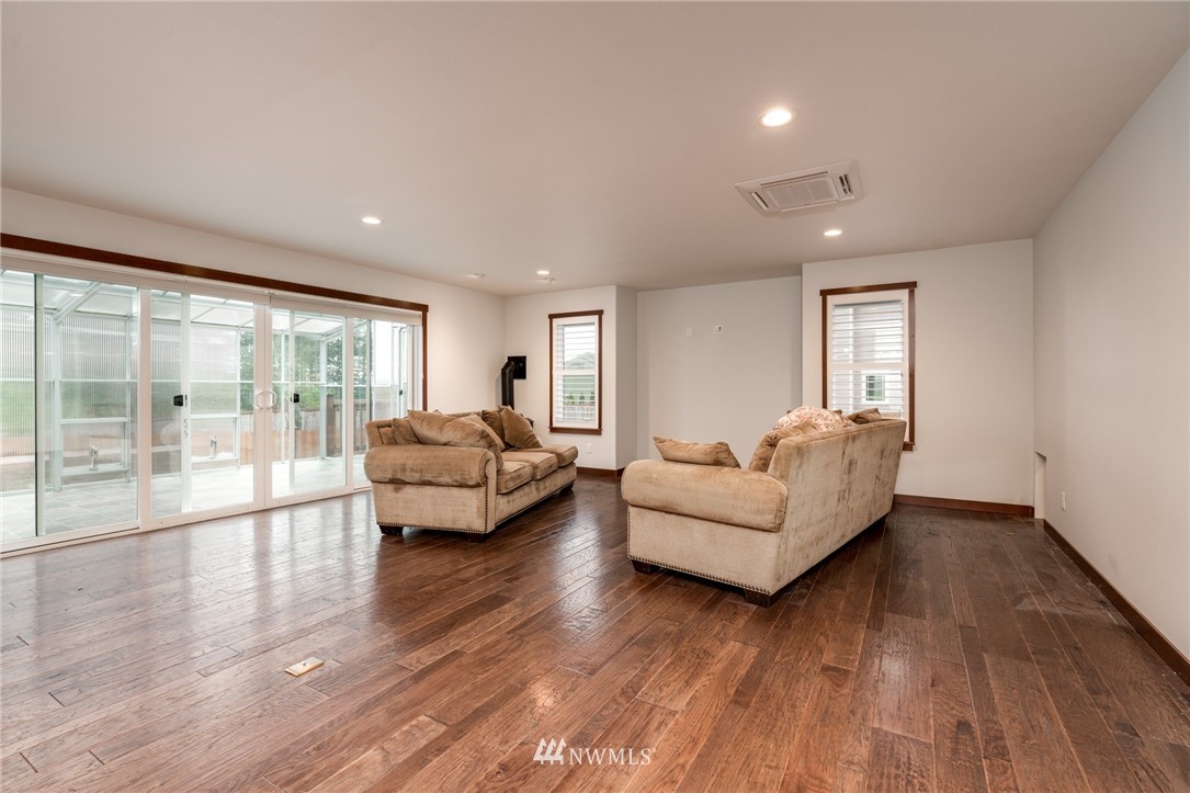 952 Lyle Ridge Circle Oak Harbor, WA 98277 - Photo 6 of 25 Gallery Image 6