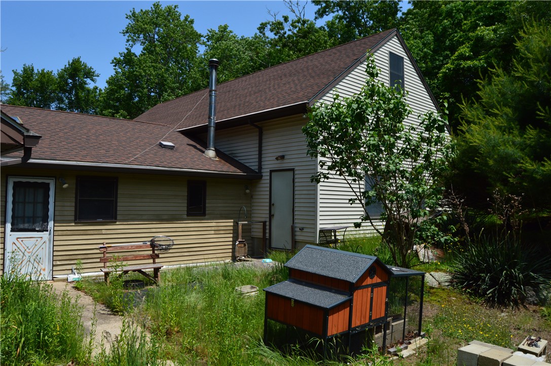 11 Buckeye Brook Road Charlestown, RI 02813 - Photo 15 of 43