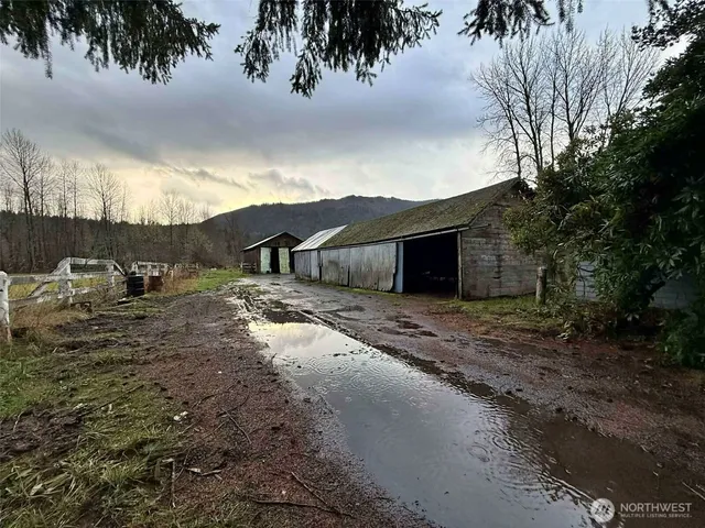 $389,999 | 137 Glenoma Road, Glenoma, WA 98336