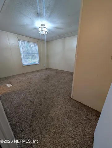 $98,000 | 610 Evans Avenue, Interlachen, FL 32148