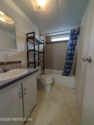 $98,000 | 610 Evans Avenue, Interlachen, FL 32148