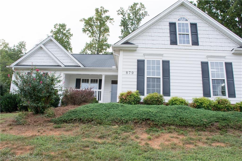 879 Ridge View Terrace Rural Hall, NC 27045 - Photo 2 of 18