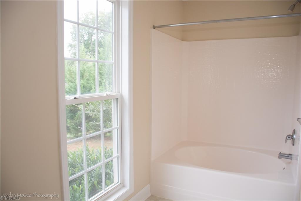 879 Ridge View Terrace Rural Hall, NC 27045 - Photo 13 of 18 Oversized master bath with garden tub.