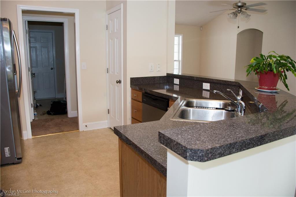 879 Ridge View Terrace Rural Hall, NC 27045 - Photo 7 of 18