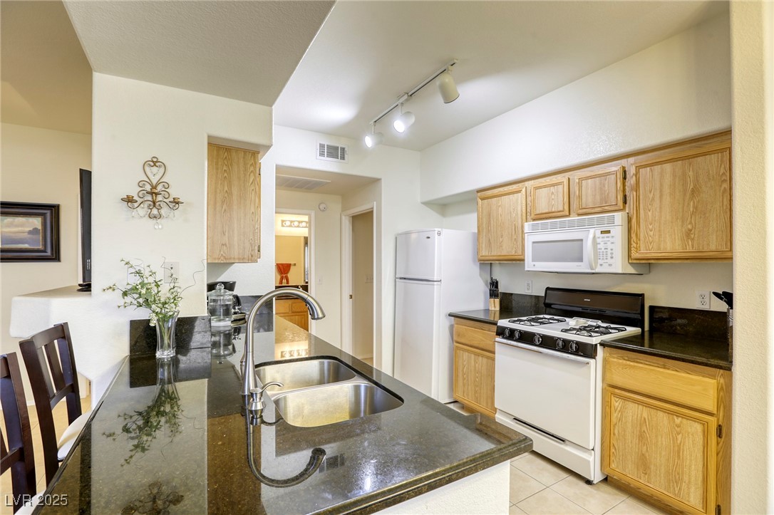 9050 West Warm Springs Road, Unit 1022 Las Vegas, NV 89148 - Photo 13 of 30