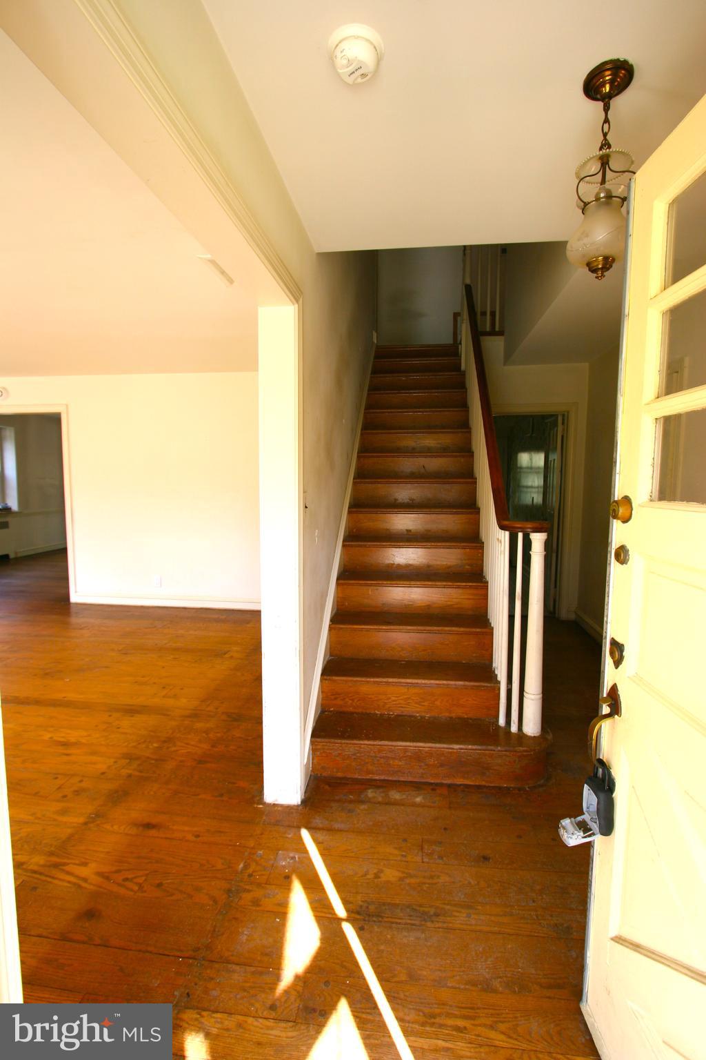 1200 Knox Road Wynnewood, PA 19096 - Photo 6 of 32 Center Hall Entry