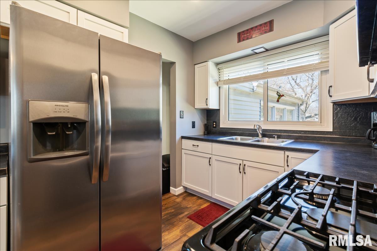 134 Circle Drive Springfield, IL 62703 - Photo 10 of 35