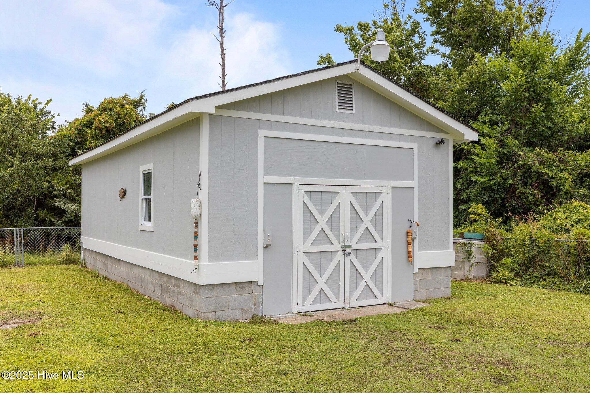 2976 Cedar Island Road Cedar Island, NC 28520 - Photo 19 of 31 5-web-or-mls-1S3A4208