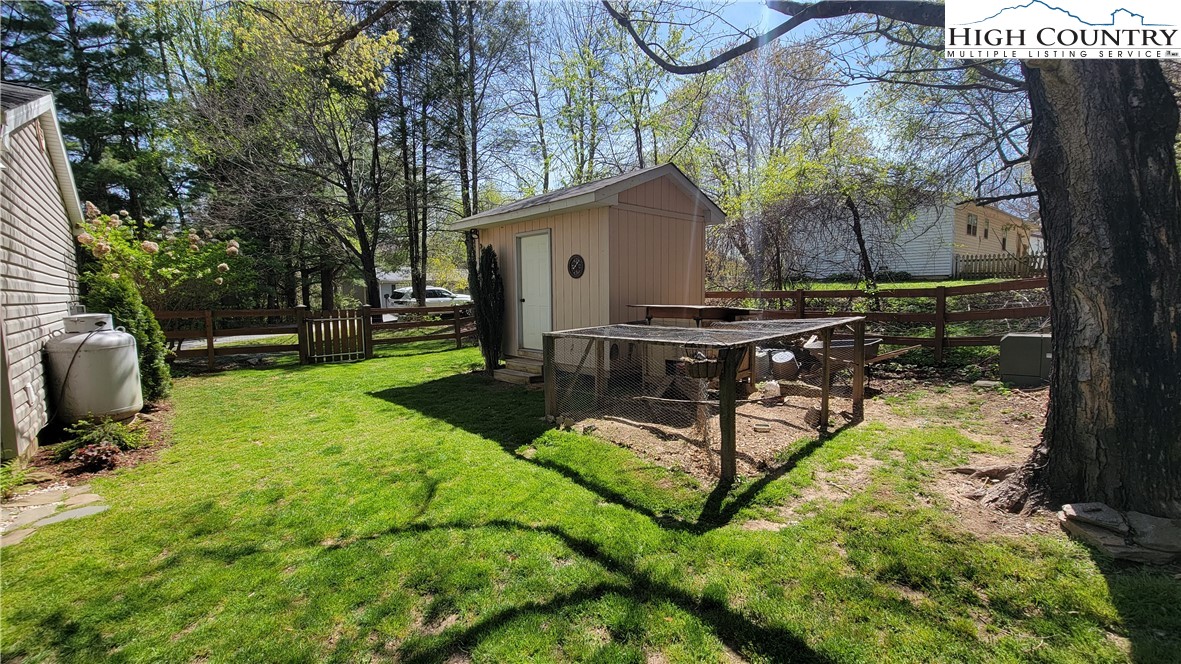 142 Lomax Street Boone, NC 28607 - Photo 16 of 17 Gallery Image 16