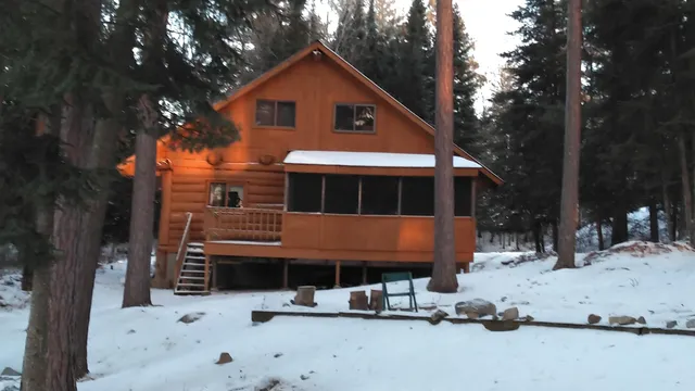 $800 | 13471 White Iron Beach Road, Ely, MN 55731