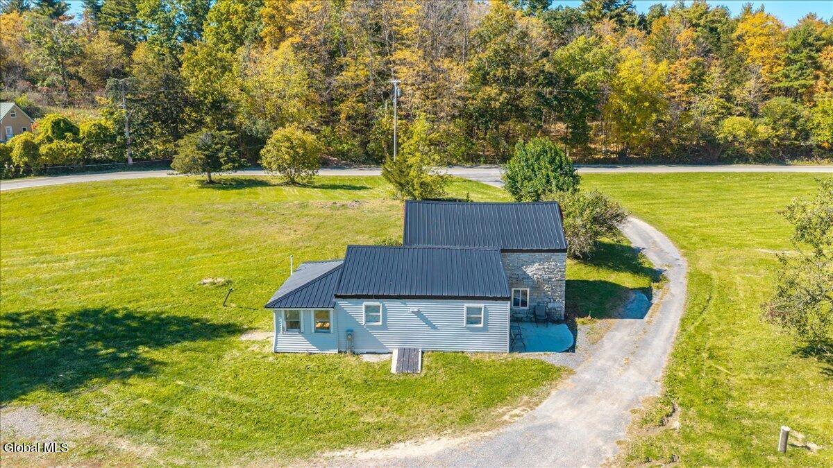 586-592 Starr Road Ravena, NY 12143 - Photo 17 of 55 58-586-592 Starr Rd-9