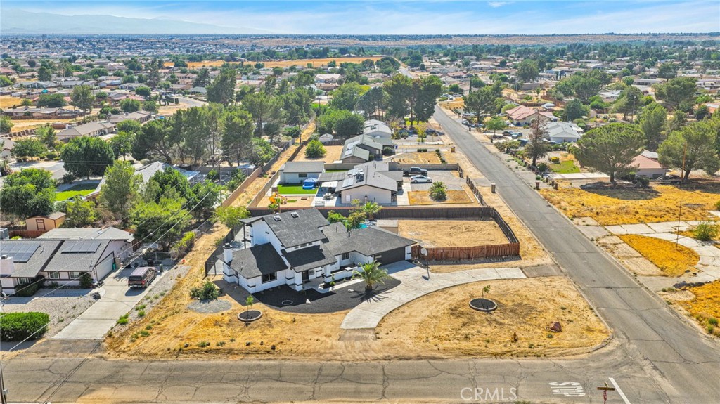 14204 Tehachapi Road Apple Valley, CA 92307 - Photo 63 of 72