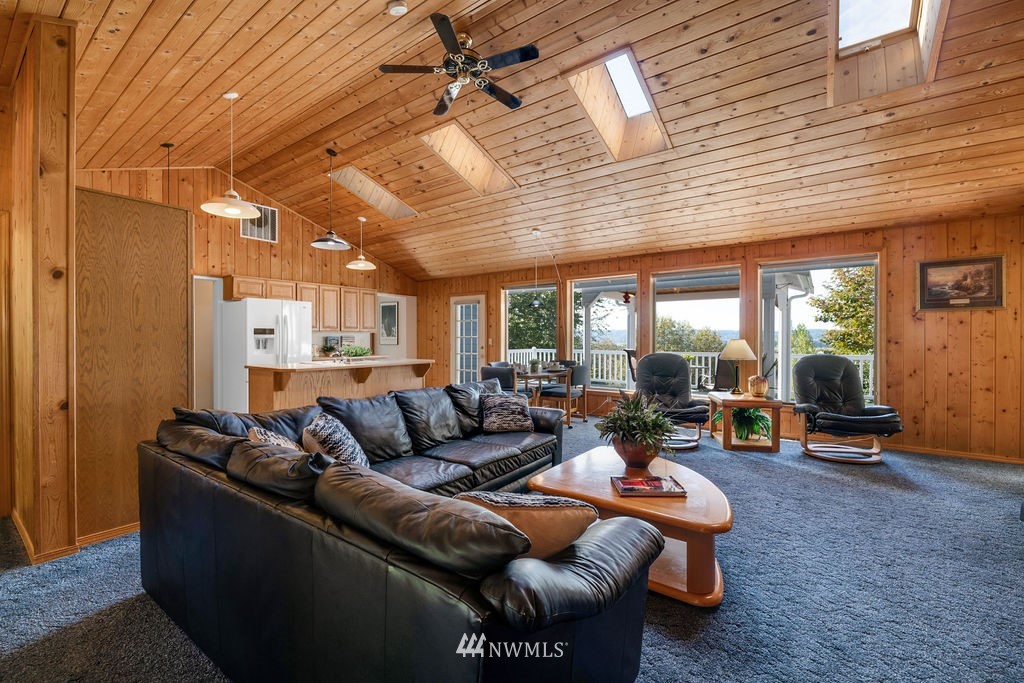 2806 Cavalero Road Lake Stevens, WA 98258 - Photo 8 of 37 Gallery Image 8