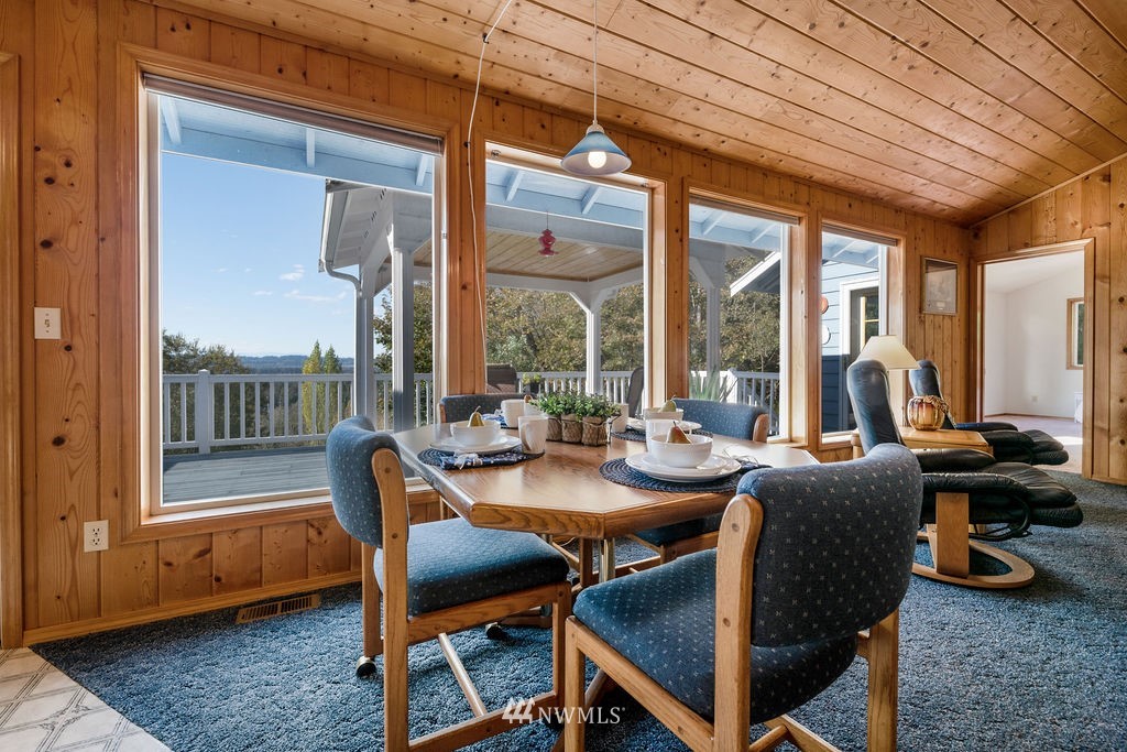2806 Cavalero Road Lake Stevens, WA 98258 - Photo 10 of 37 Gallery Image 10