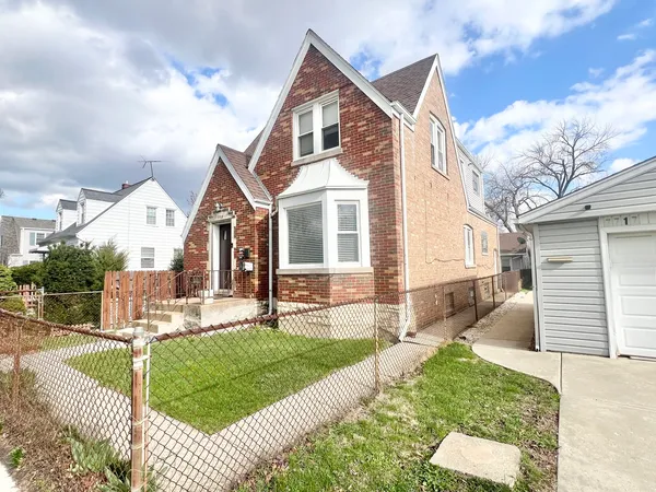 $649,900 | 7713 West Forest Preserve Avenue, Chicago, IL 60634