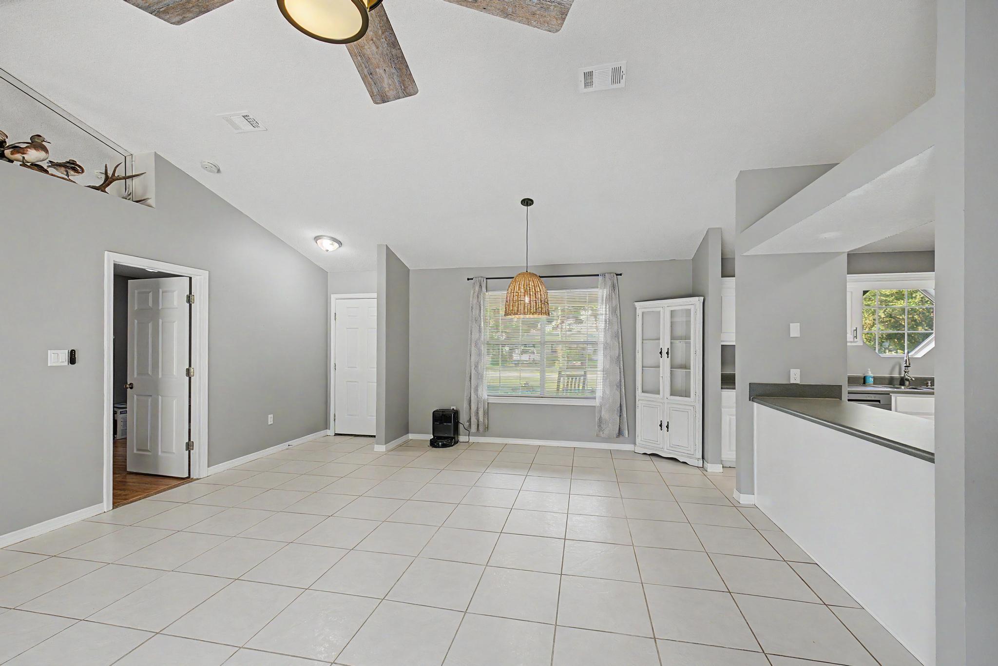 3516 Gardenview Road Pace, FL 32571 - Photo 14 of 58 Gallery Image 14