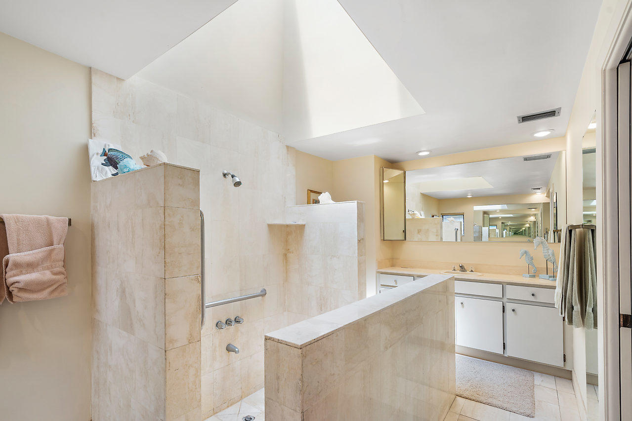 2647 Northwest 41st Street Boca Raton, FL 33434 - Photo 19 of 41 Master Bath