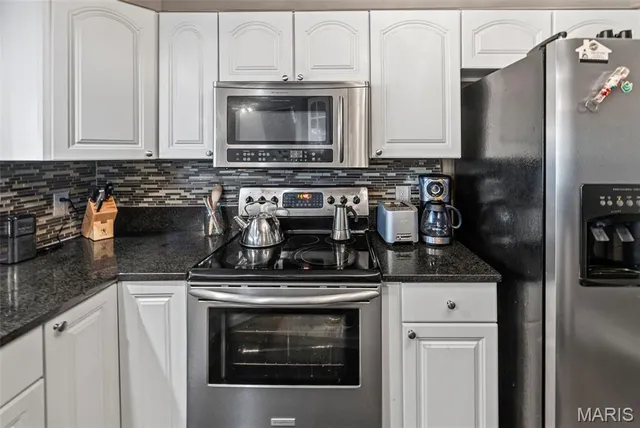 $370,000 | 4464 McPherson Avenue, Unit 3B, St. Louis, MO 63108