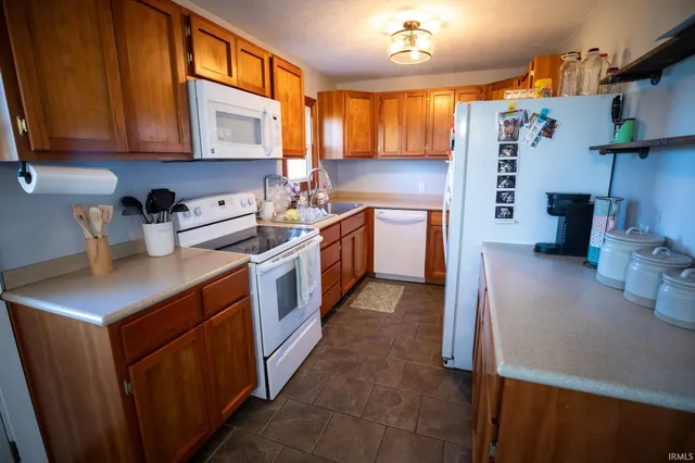 $225,000 | 408 West Harrison Street, Mentone, IN 46539