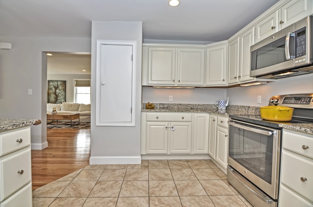 34 Webster Street, Unit 4 Needham, MA 02494 - Photo 11 of 32 Gallery Image 11