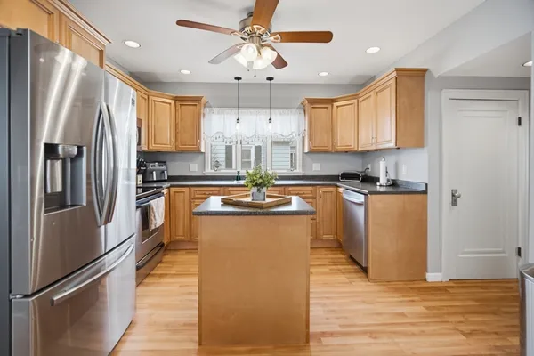 $349,999 | 156 Farnsworth Street, Chicopee, MA 01013