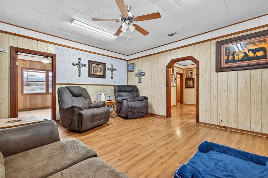 8 Southwest Poteet Road Bryson, TX 76427 - Photo 35 of 40