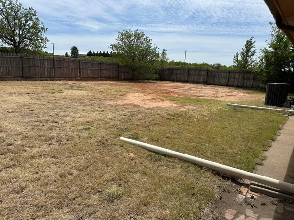$250,000 | 108 Jennie Lane, Borger, TX 79007