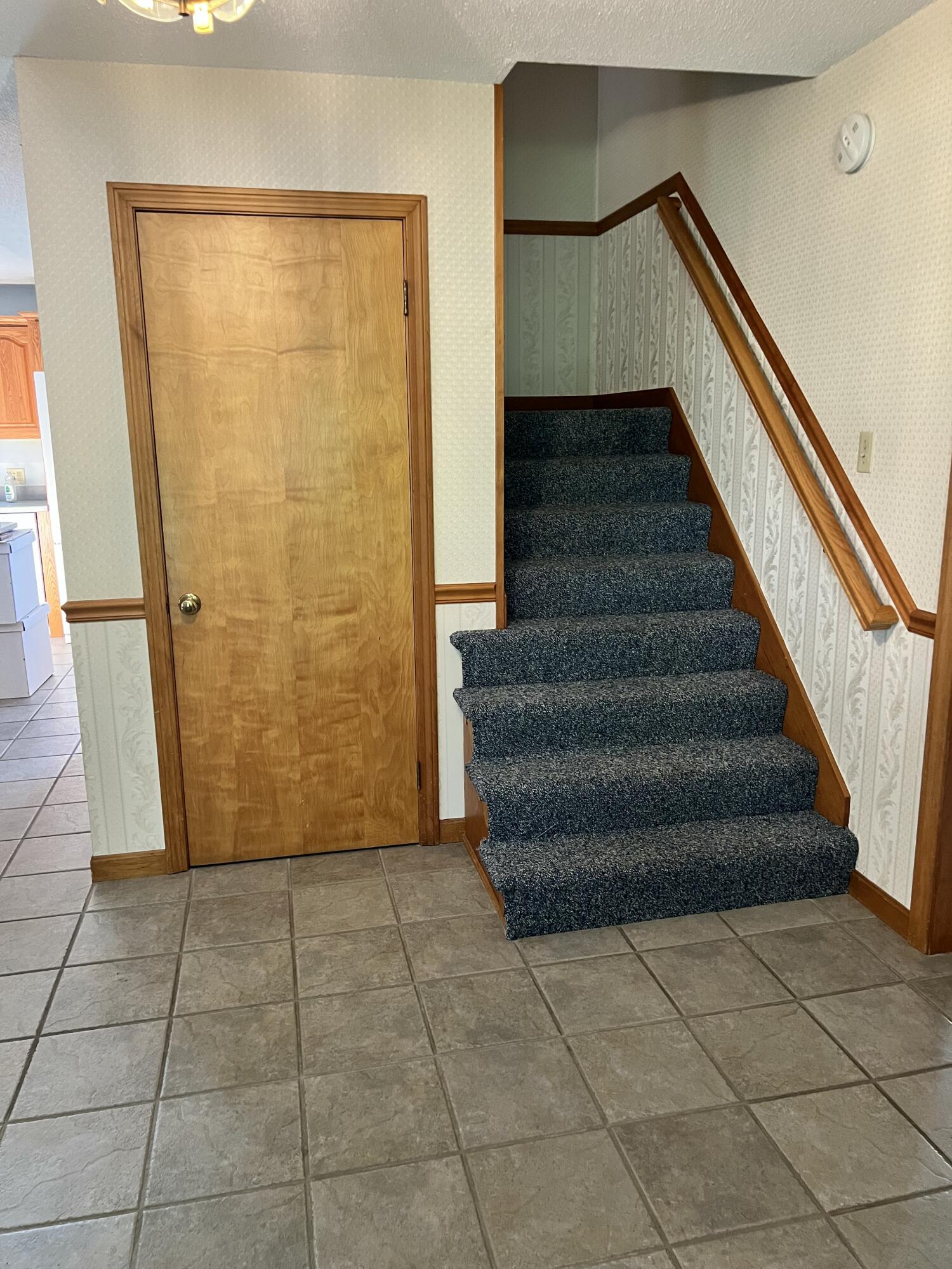 298 Perham Street Farmington, ME 04938 - Photo 2 of 52 IMG_3364