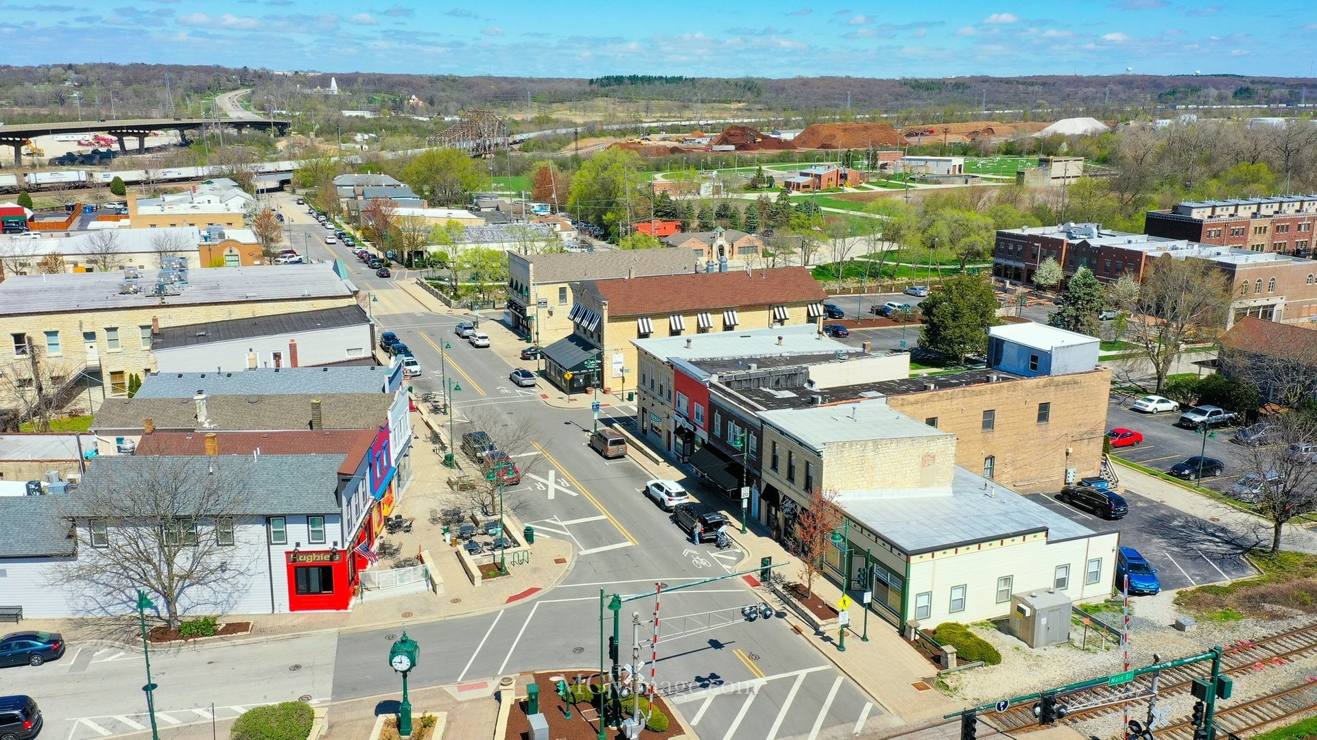 512 Porter Street, Unit B Lemont, IL 60439 - Photo 18 of 22 an aerial view of residential houses with outdoor space