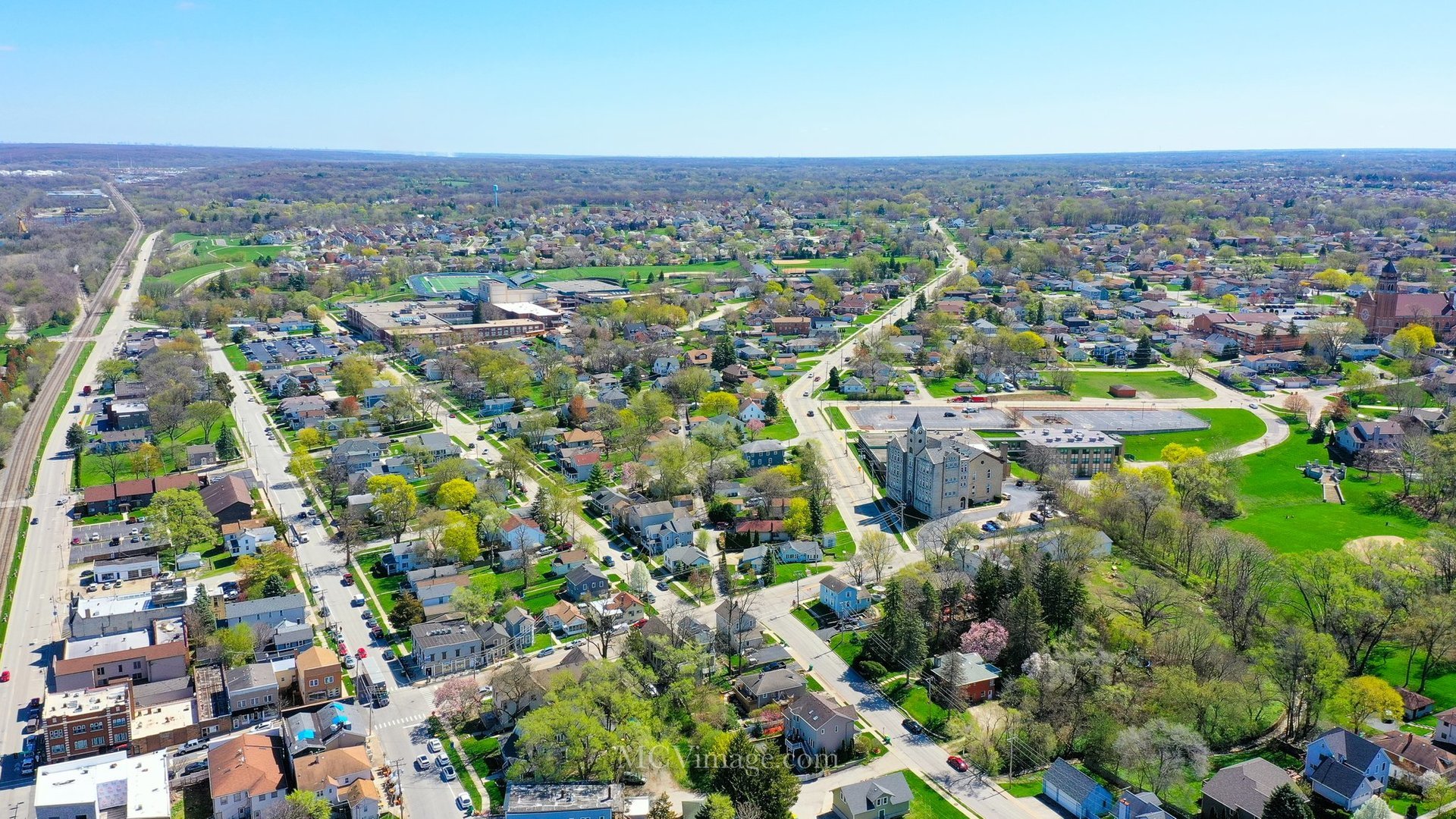 512 Porter Street, Unit B Lemont, IL 60439 - Photo 19 of 22 an aerial view of multiple house