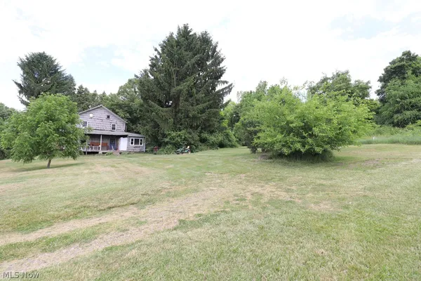$124,900 | 14115 Weygandt Street Northwest, North Lawrence, OH 44666