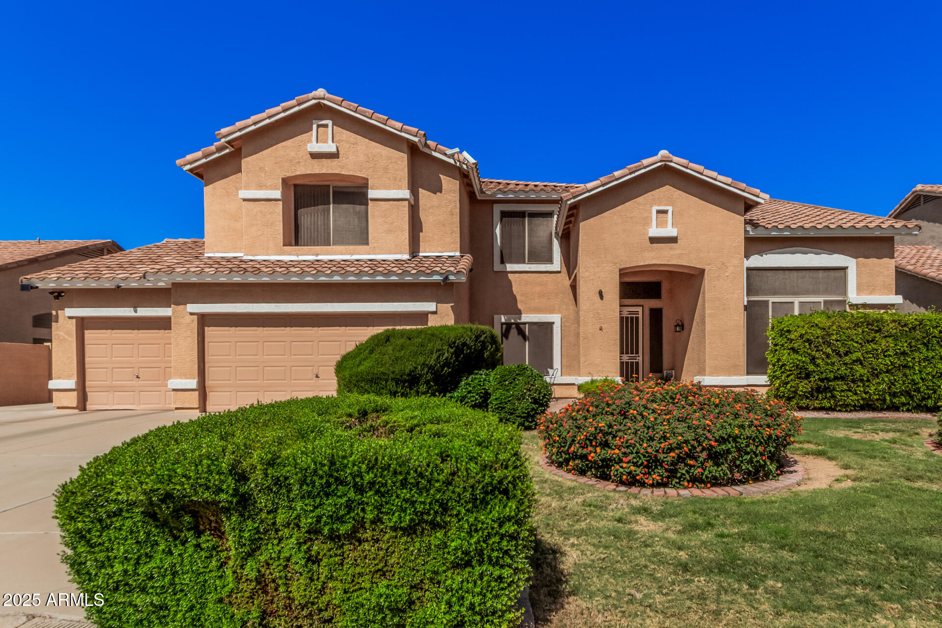 1902 South Rialto, Unit MESA Mesa, AZ 85209 - Photo 1 of 18 Front