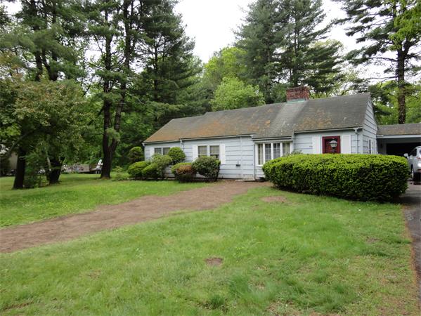 499 Somers Road East Longmeadow, MA 01028 - Photo 1 of 16 Gallery Image 1