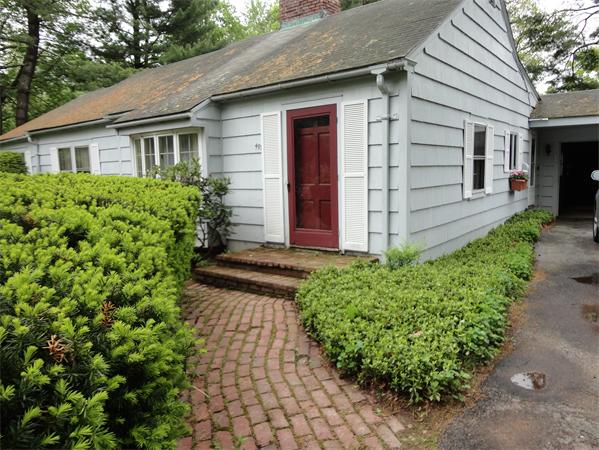 499 Somers Road East Longmeadow, MA 01028 - Photo 2 of 16 Gallery Image 2
