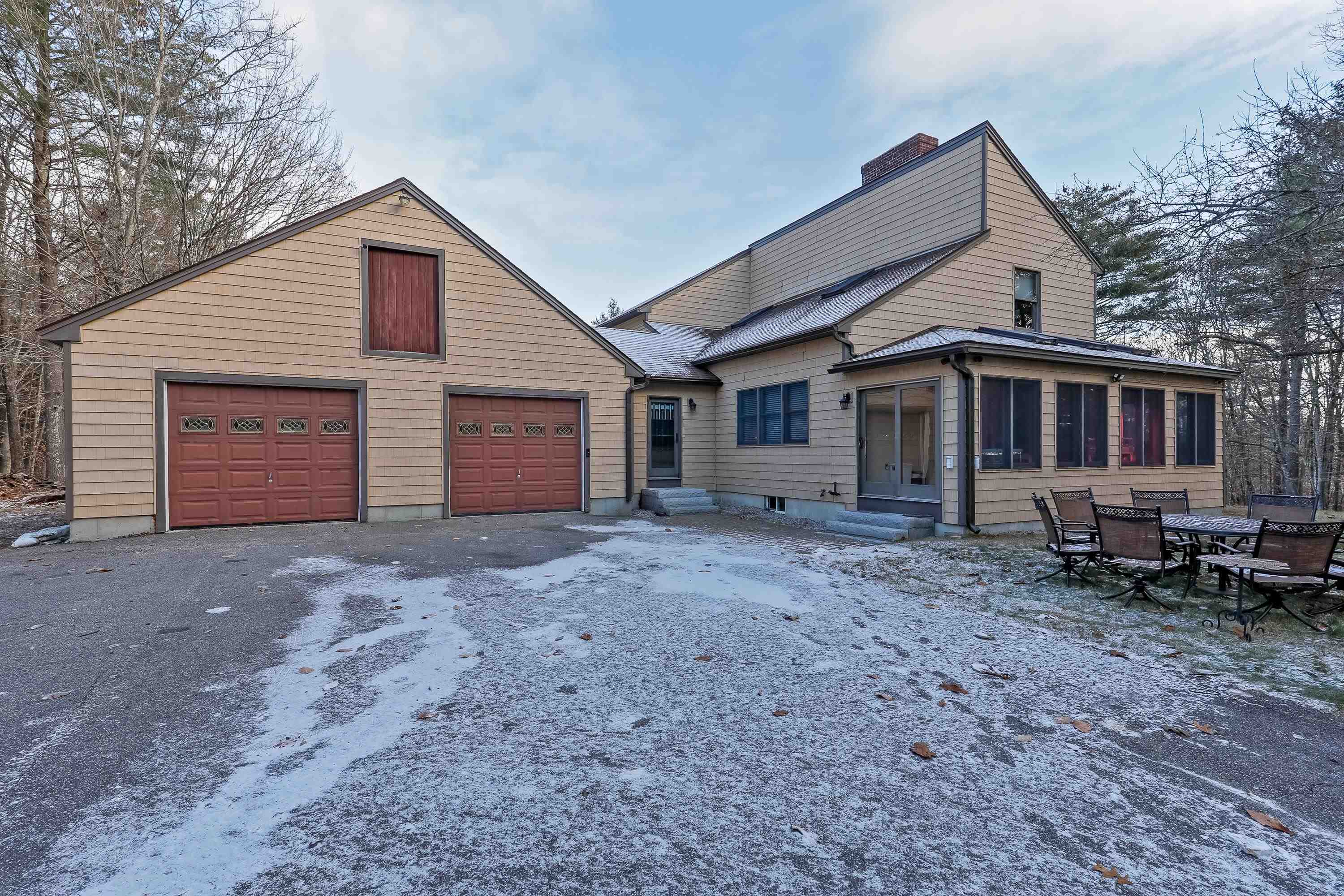 277 SW Road Canterbury, NH 03224 - Photo 1 of 40