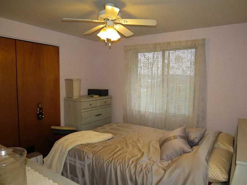 1955 Fenner Road Troy, OH 45373 - Photo 5 of 15