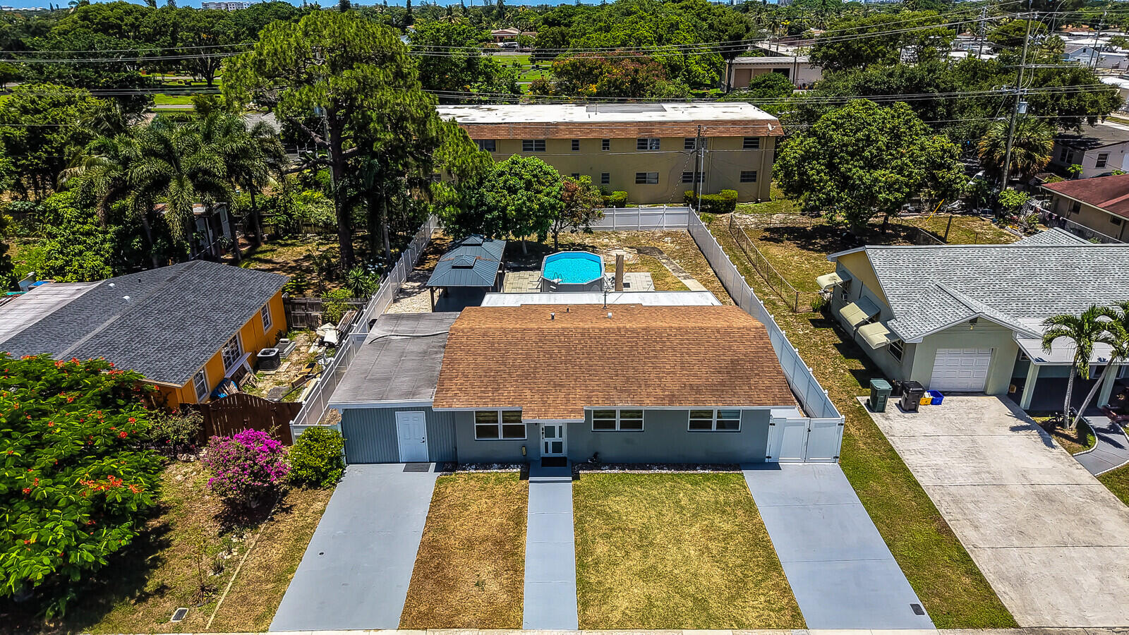 1134 South Ridge Street Lake Worth Beach, FL 33460 - Photo 37 of 45 37_DJI_20260629134327_0498_D_mls
