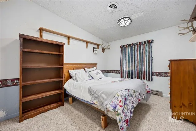 $699,000 | 147 West 400 South, Jerome, ID 83338