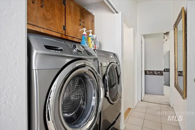 $699,000 | 147 West 400 South, Jerome, ID 83338