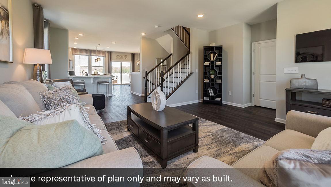 28 Rome Way Mount Laurel, NJ 08054 - Photo 5 of 37