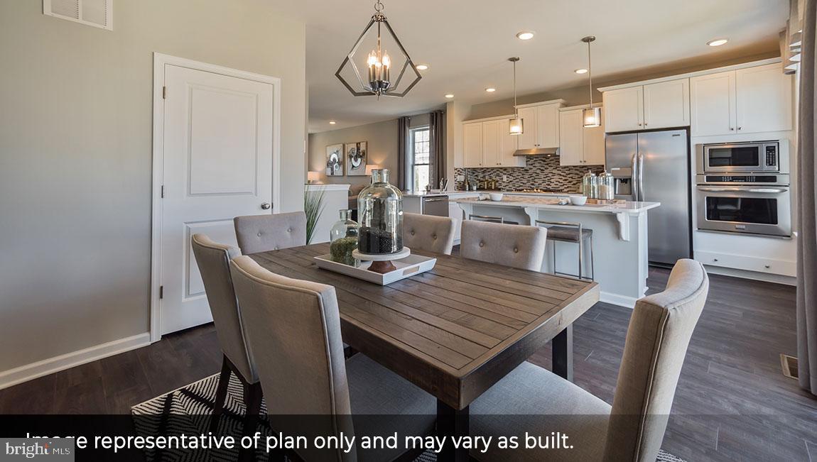 28 Rome Way Mount Laurel, NJ 08054 - Photo 7 of 37