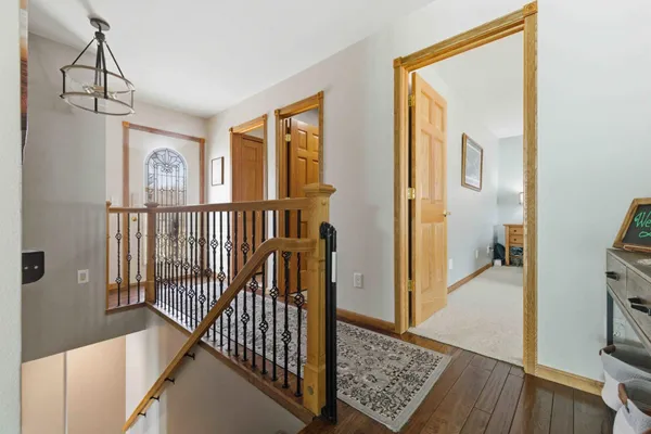 $989,000 | 2509 320th Street, Cushing, MN 56443